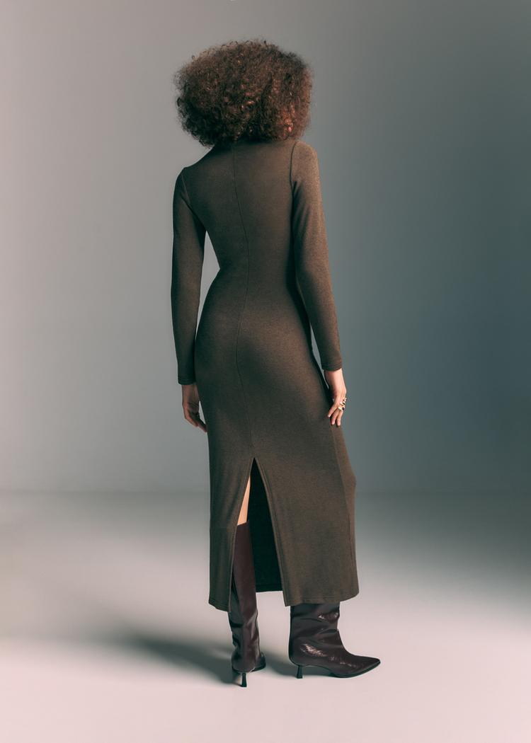 vestido midi de punto