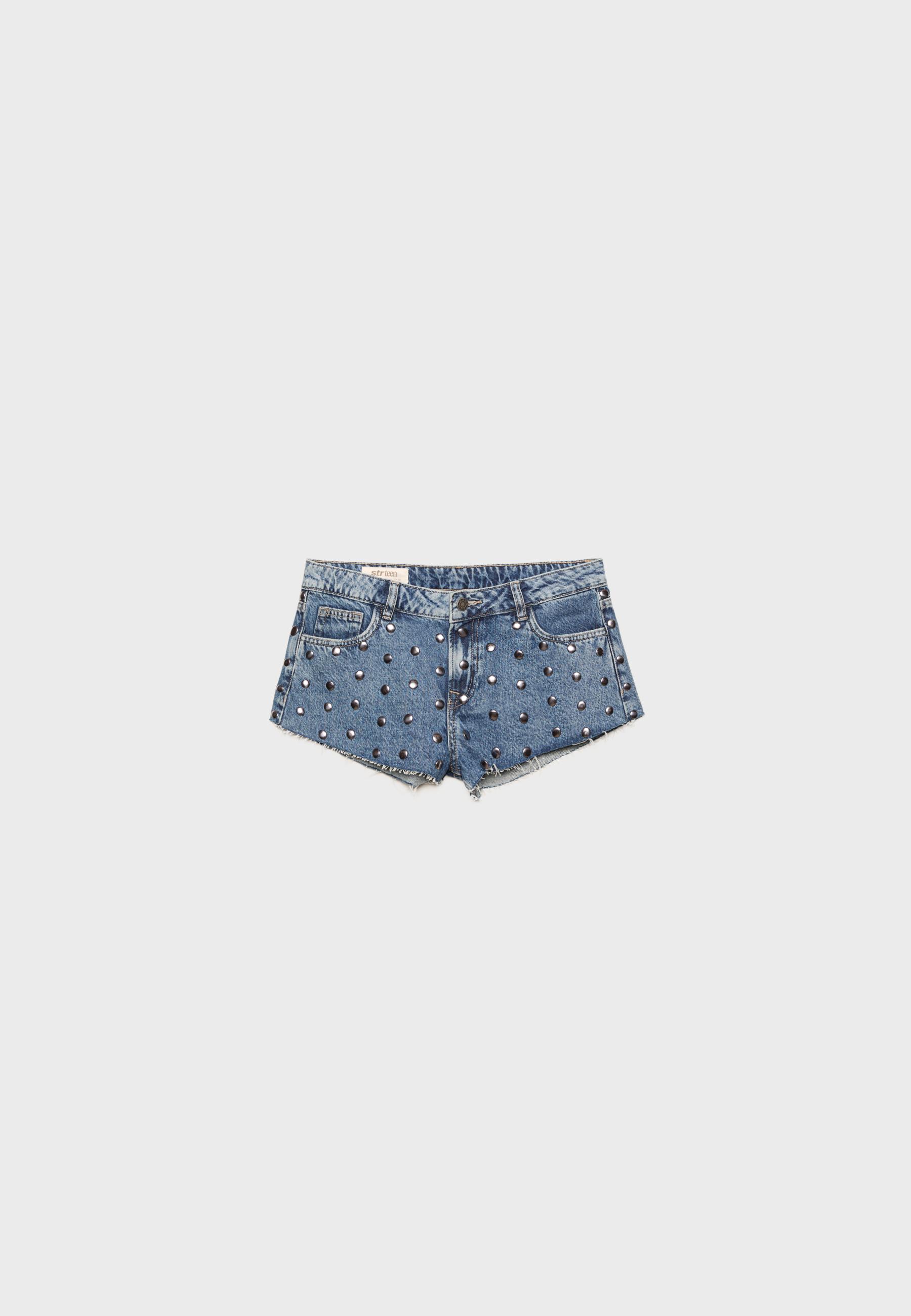 Denim shorts with studs — MEDIUM LIGHT BLUE DENIM