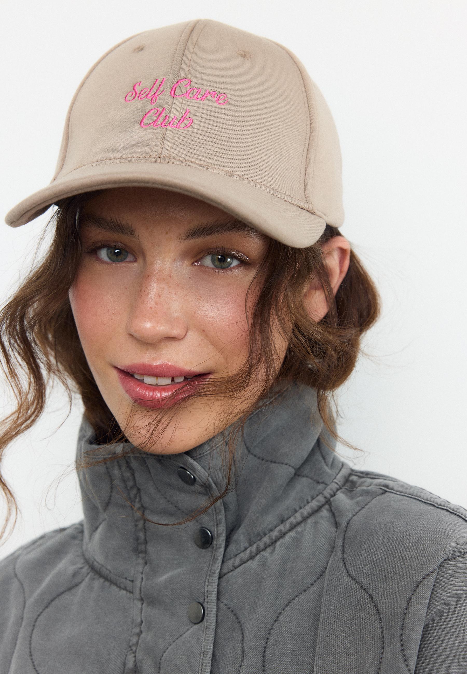 Weekend cap — Stone