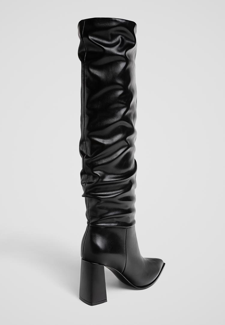 slouchy-langschaftstiefel-mit-absatz