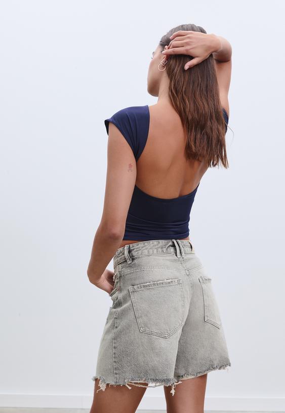 d93 short denim longline