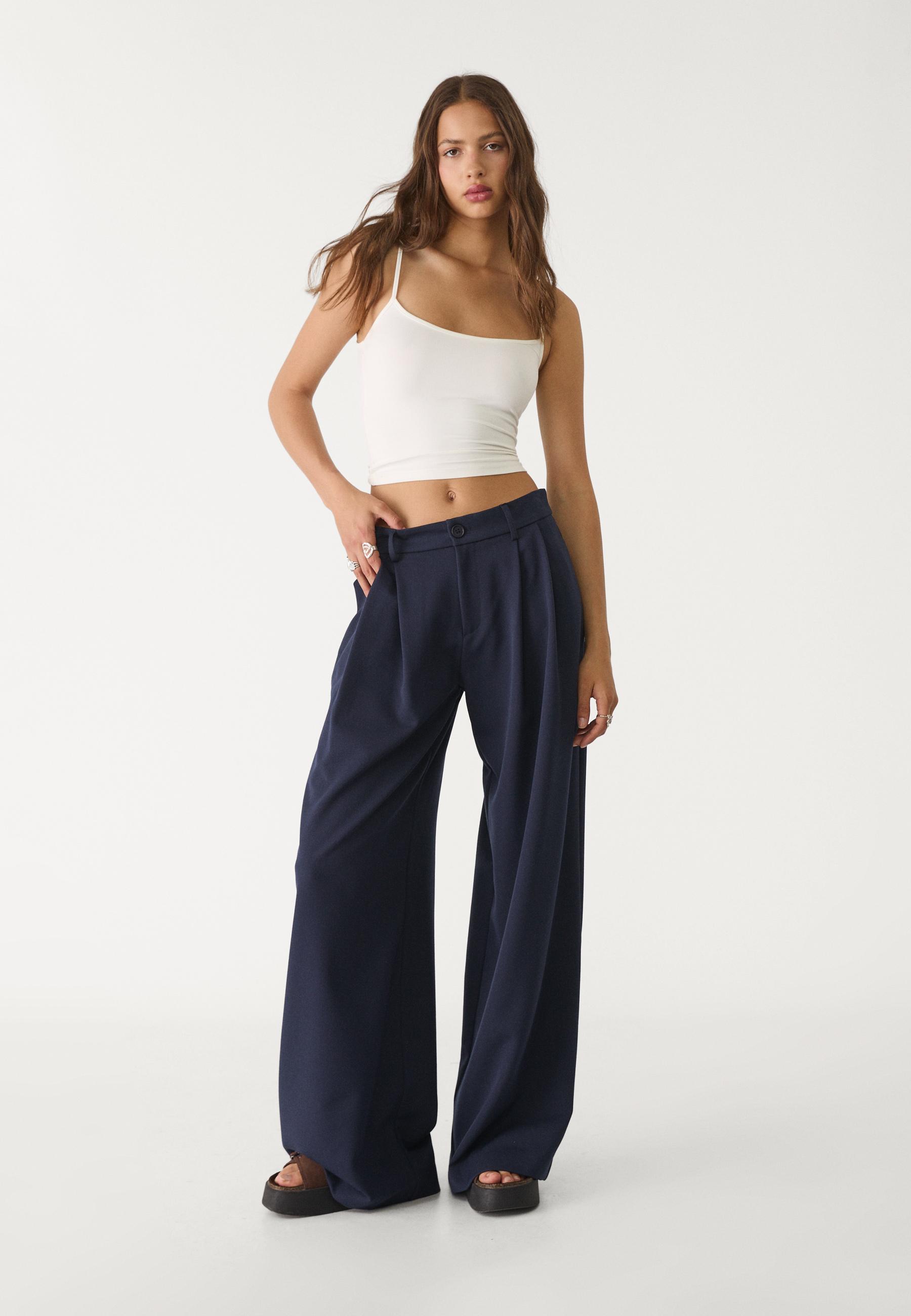 Wide leg smart trousers with darts