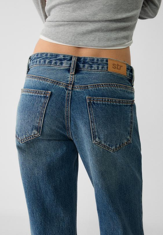 jeans straight fit de cintura baixa