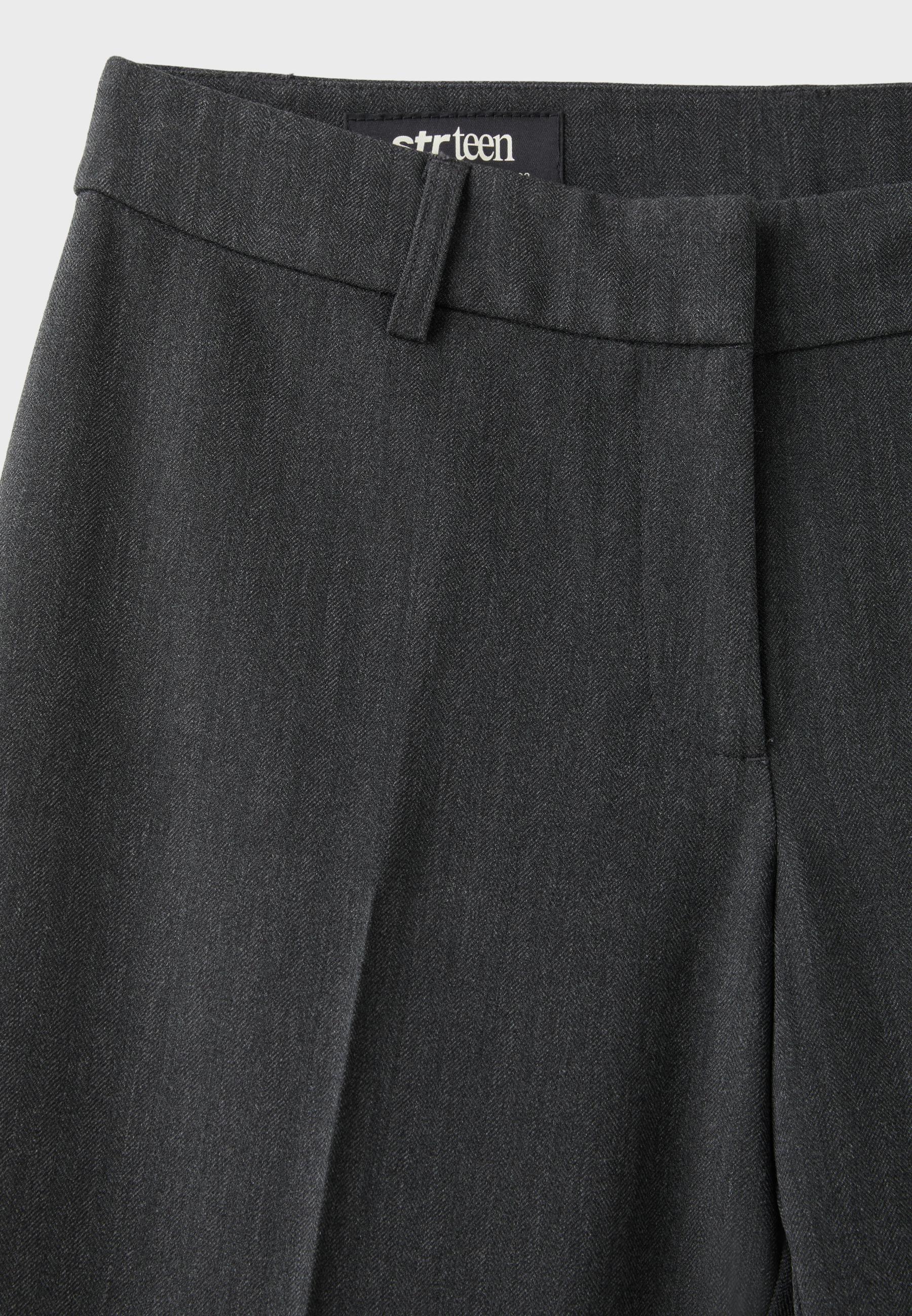 Stradivarius Düşük bel düz kesim kumaş pantolon görsel 2