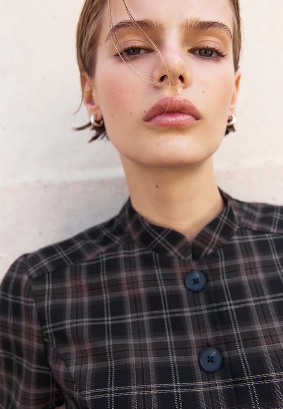 Stradivarius Fitted Short Sleeve Check Shirt Black M