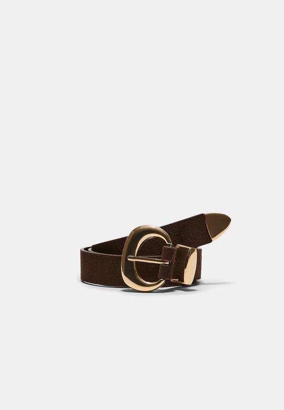 gurtel-mit-klobiger-schnalle