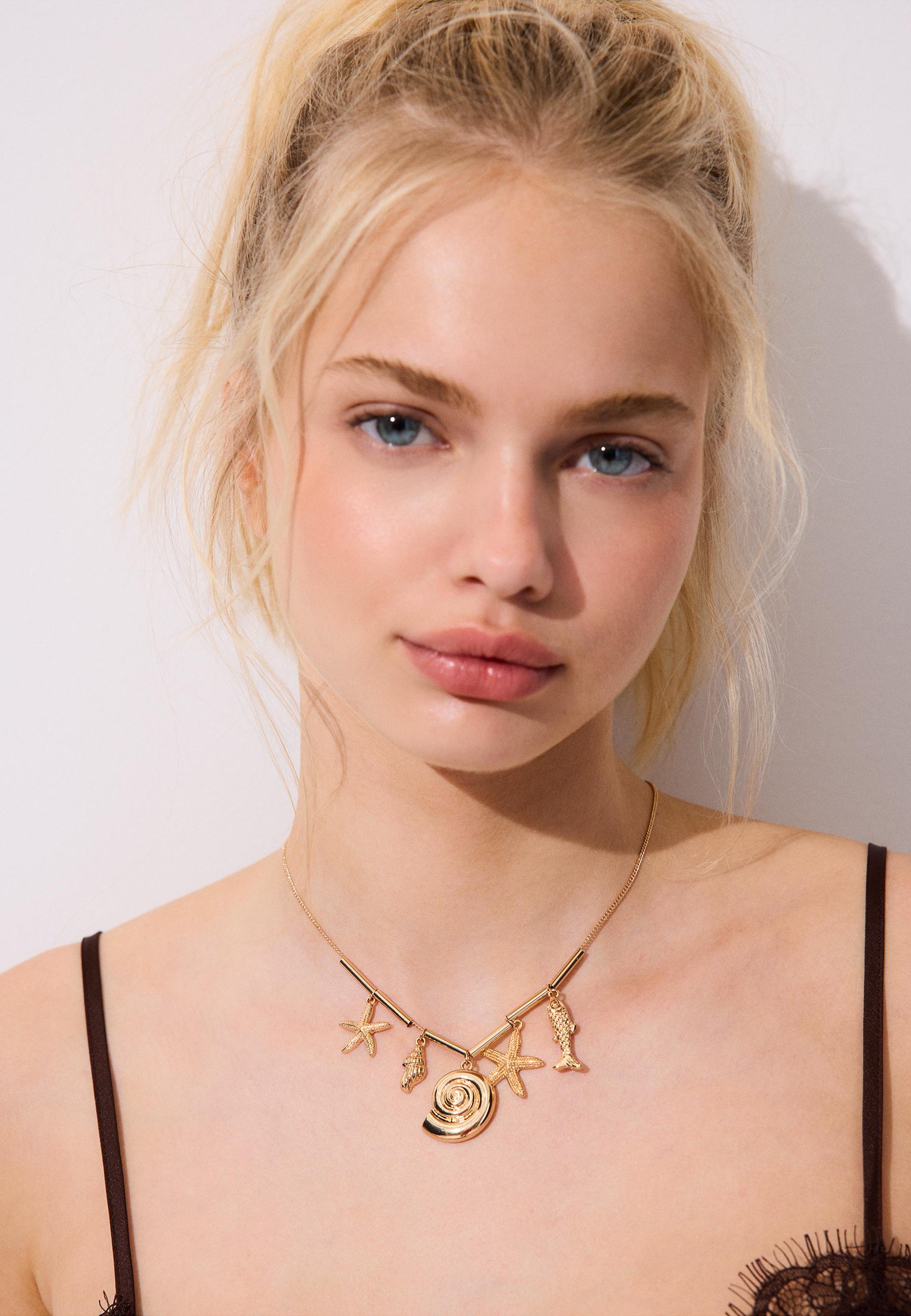 Set of 3 mermaid charm necklaces — Gold