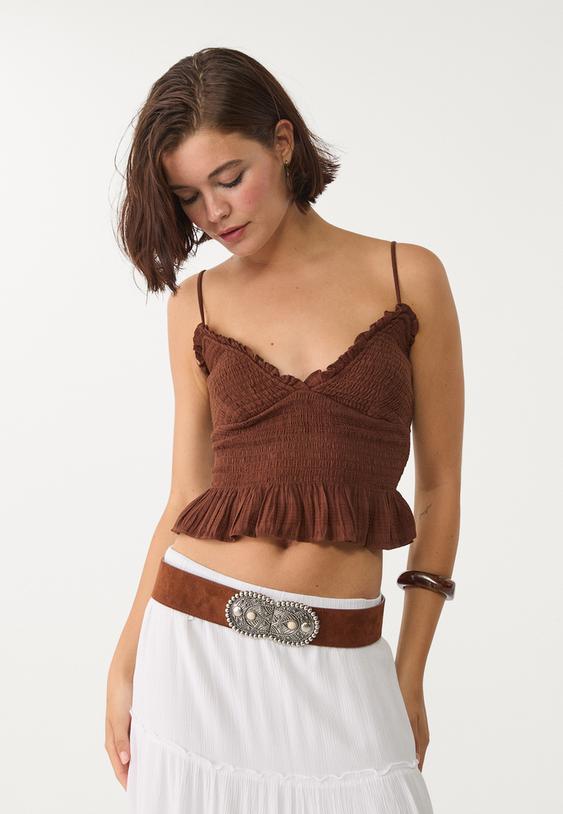 top ajustado volantes