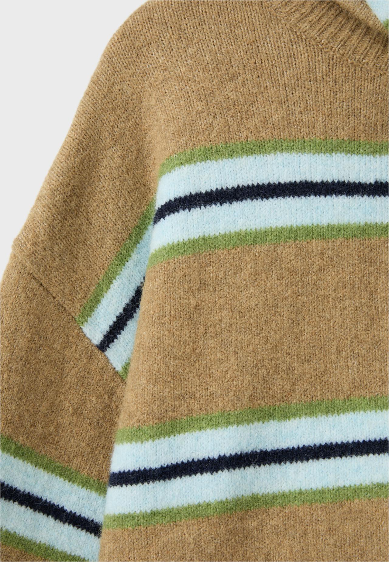 Knit jumper with scarf — Olive green