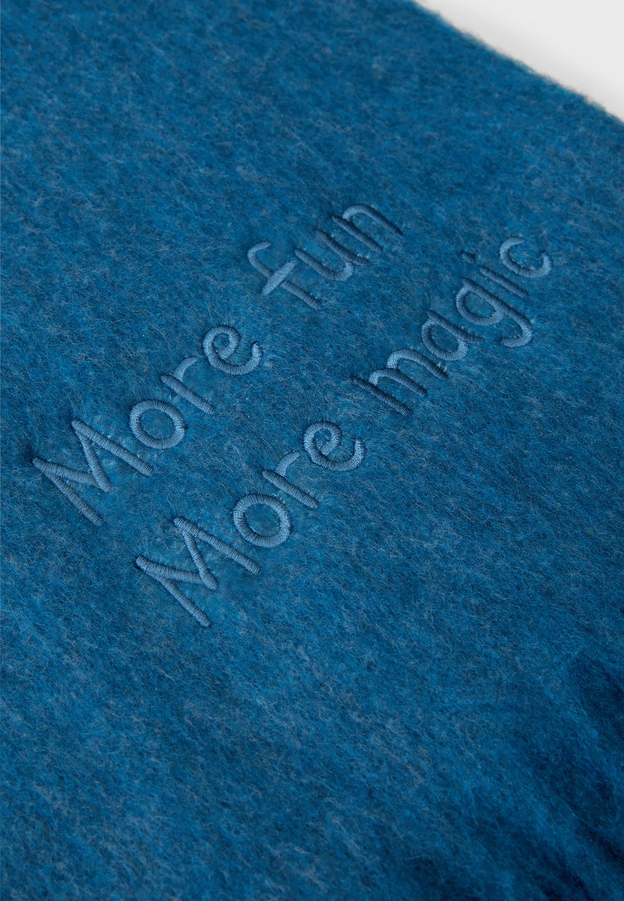 Slogan scarf — Teal