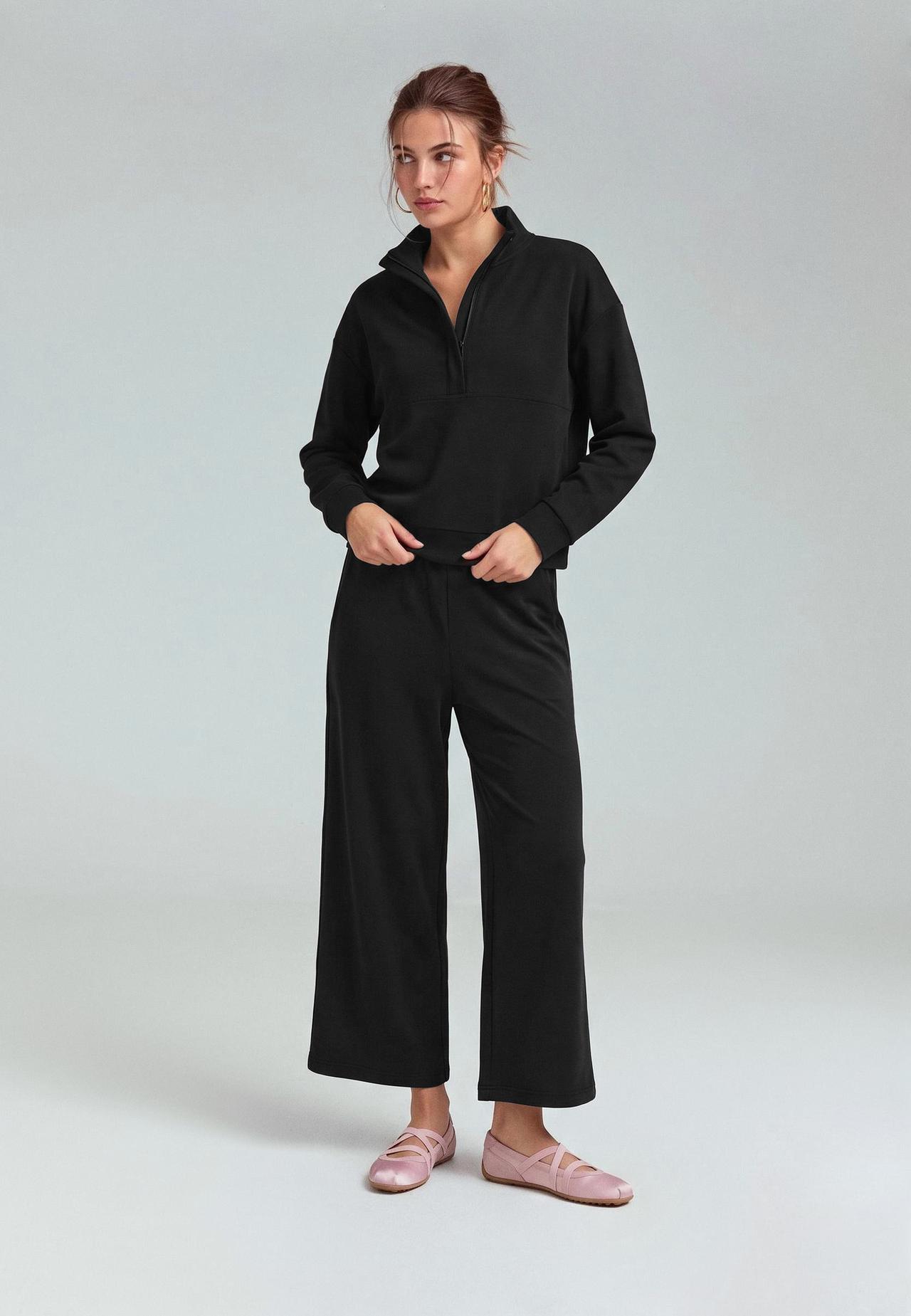 Soft-touch culottes — Black