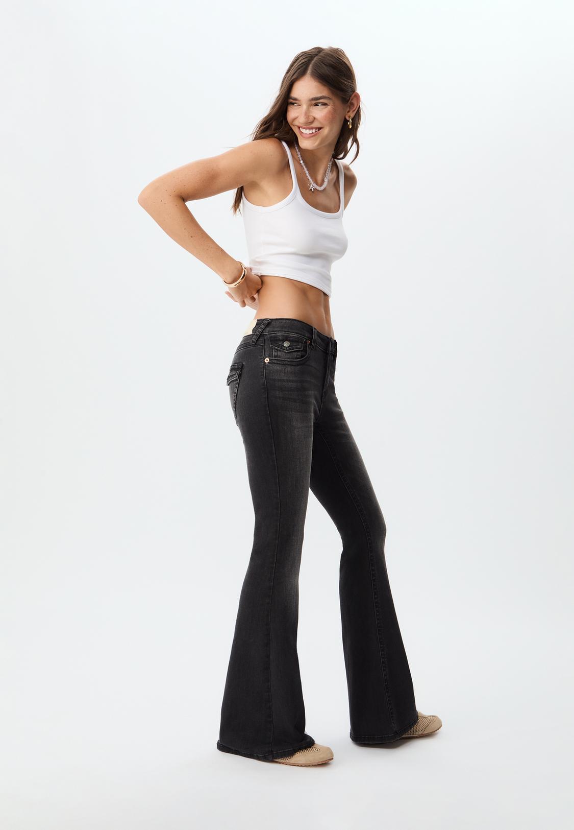 Low Rise Pantalones De Campana Stradivarius Pantalones Campana