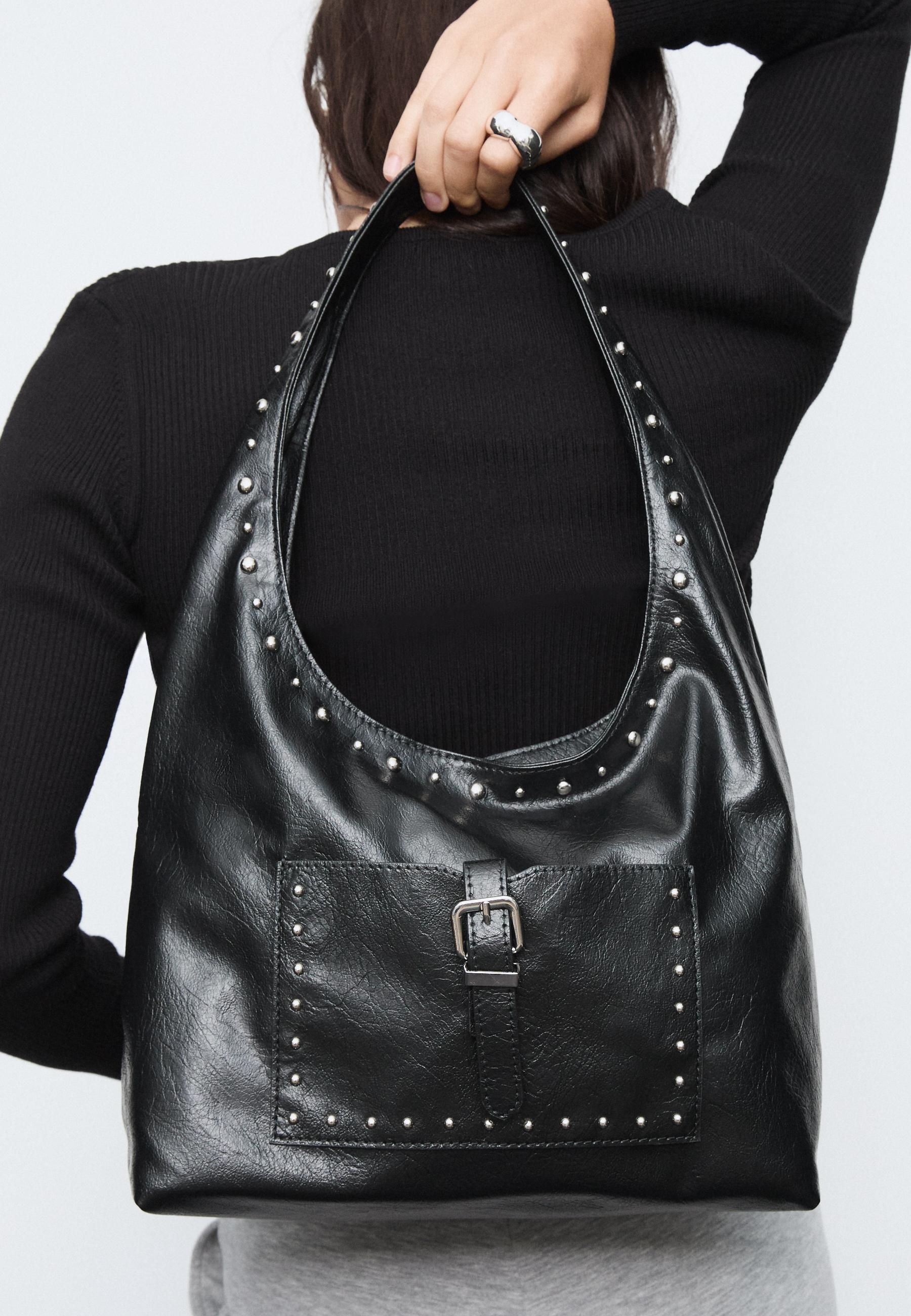 日本未入荷Stradivarius STUDDED Handbag ハンドバッグ Stradivarius studded shoulder bag in black | ASOS