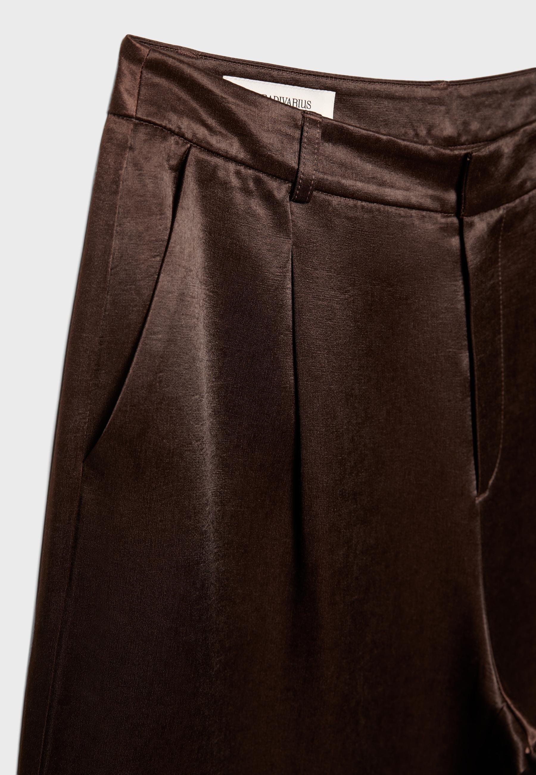 Satin Bermuda shorts with darts — Brown