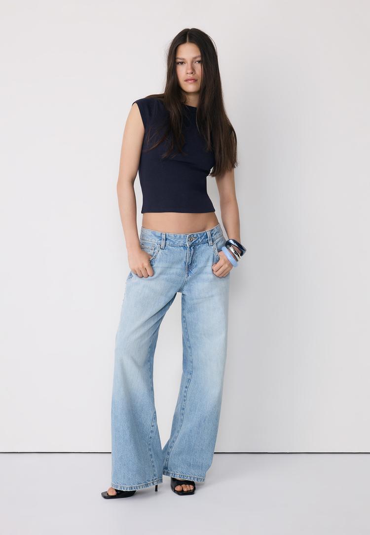 Stradivarius Μπλούζα Basic Με Λαιμόκοψη Χαμόγελο Σκούρο Μπλε Xs