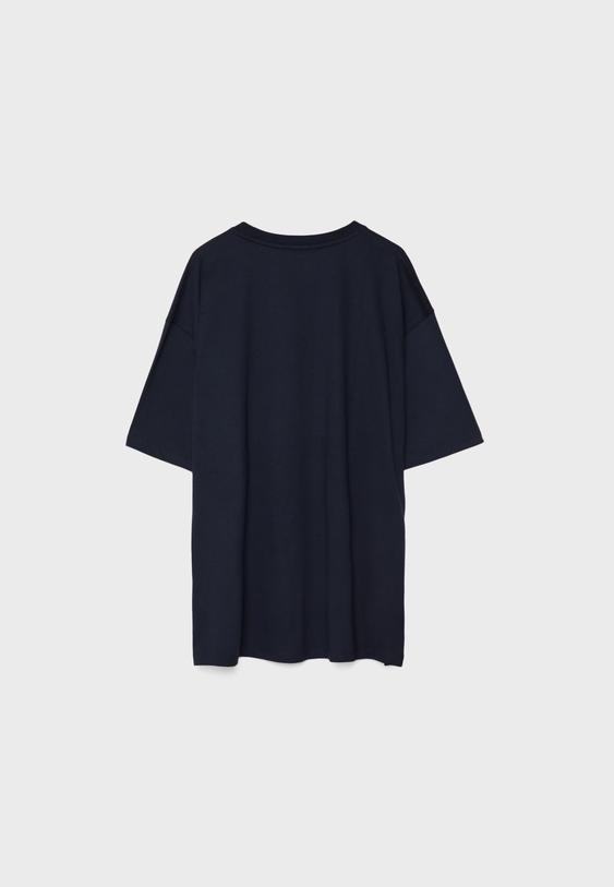 Parlak taşlı numara baskılı oversize t-shirt_7