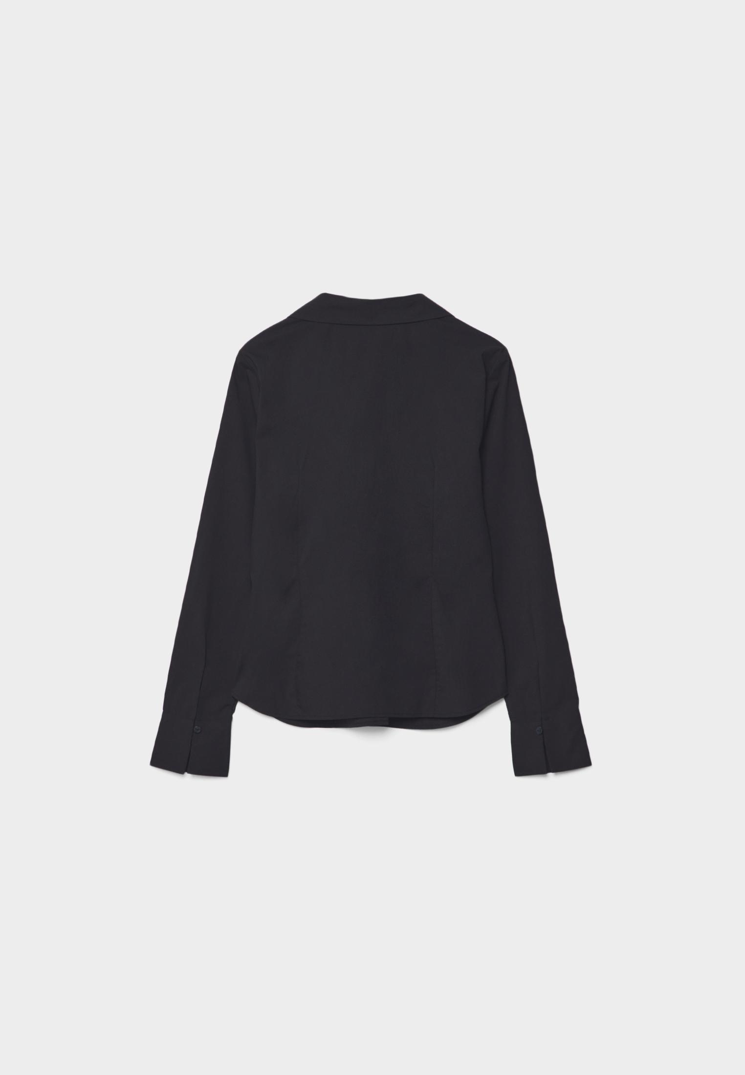 Fitted Basic Shirt — Black