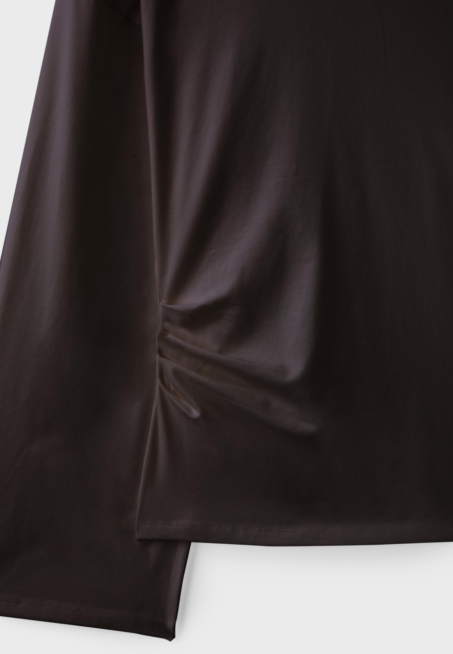 B11 Japanese-inspired long sleeve fitted waist T-shirt — Brown