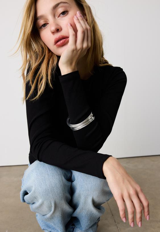 pulsera rigida multi hilo metalico