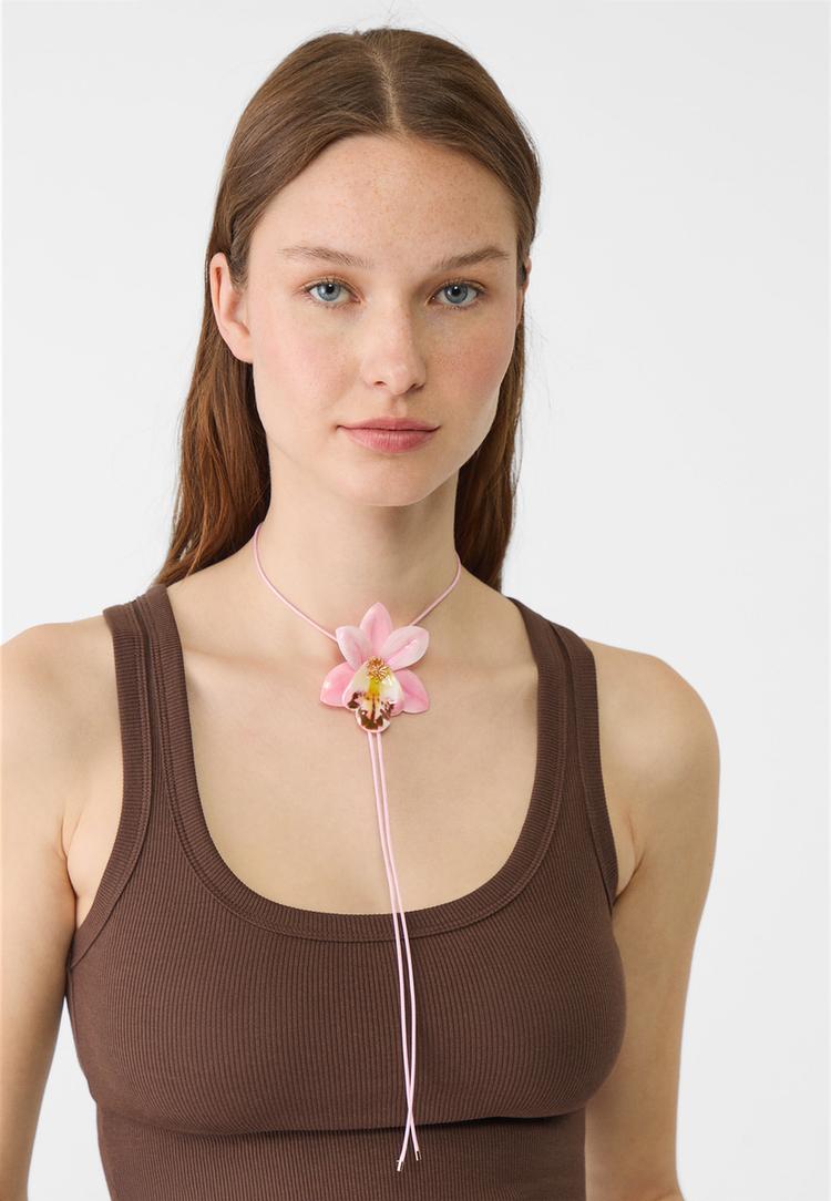 collar flor orquidea