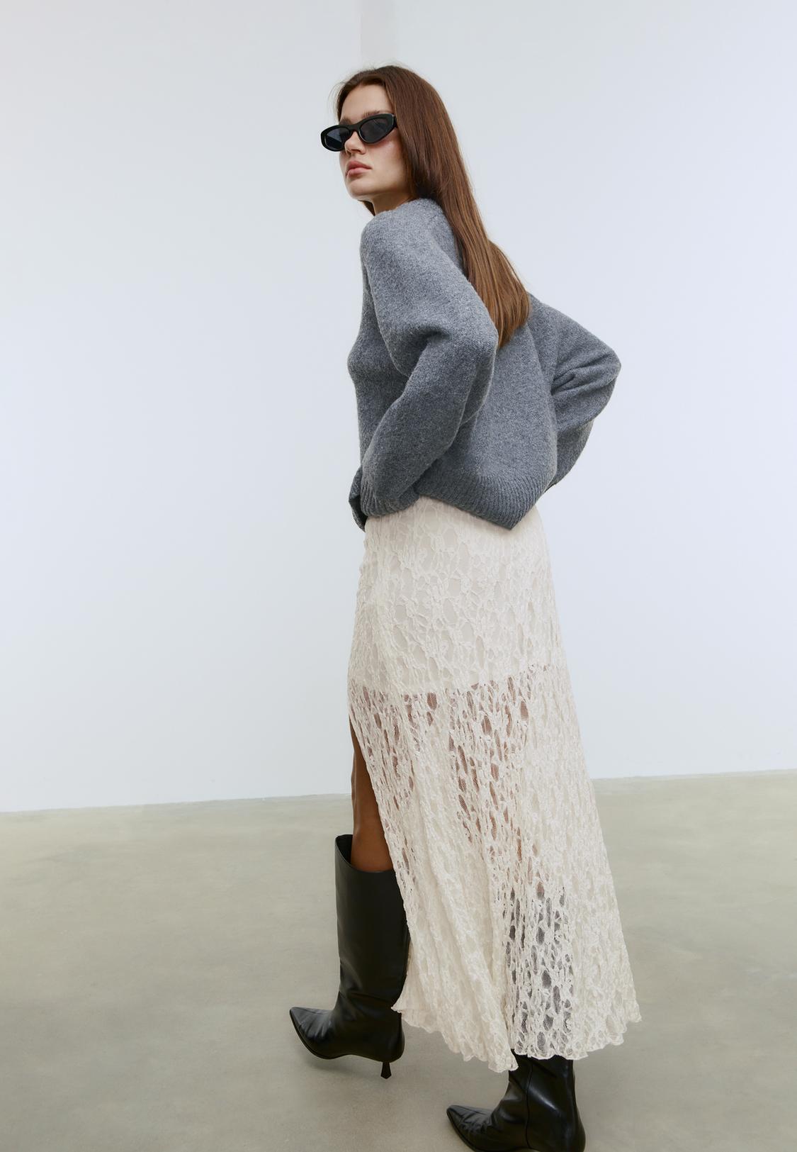 Midi lace skirt with pleats Women's fashion Stradivarius Bahrain