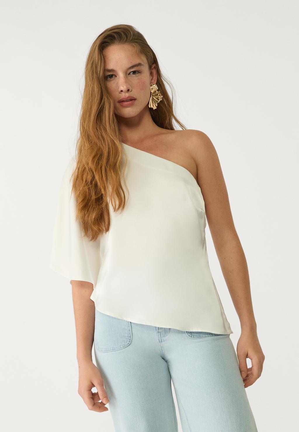 Asymmetric cape blouse