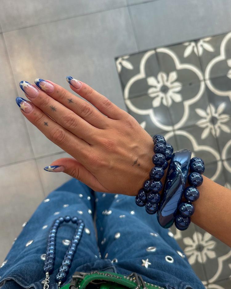 Stradivarius Σετ 2 Βραχιόλια Με Χάντρες Και Άκαμπτο Μπλε Ελεκτρίκ Os