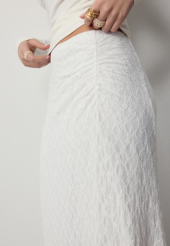 falda midi encaje frunce