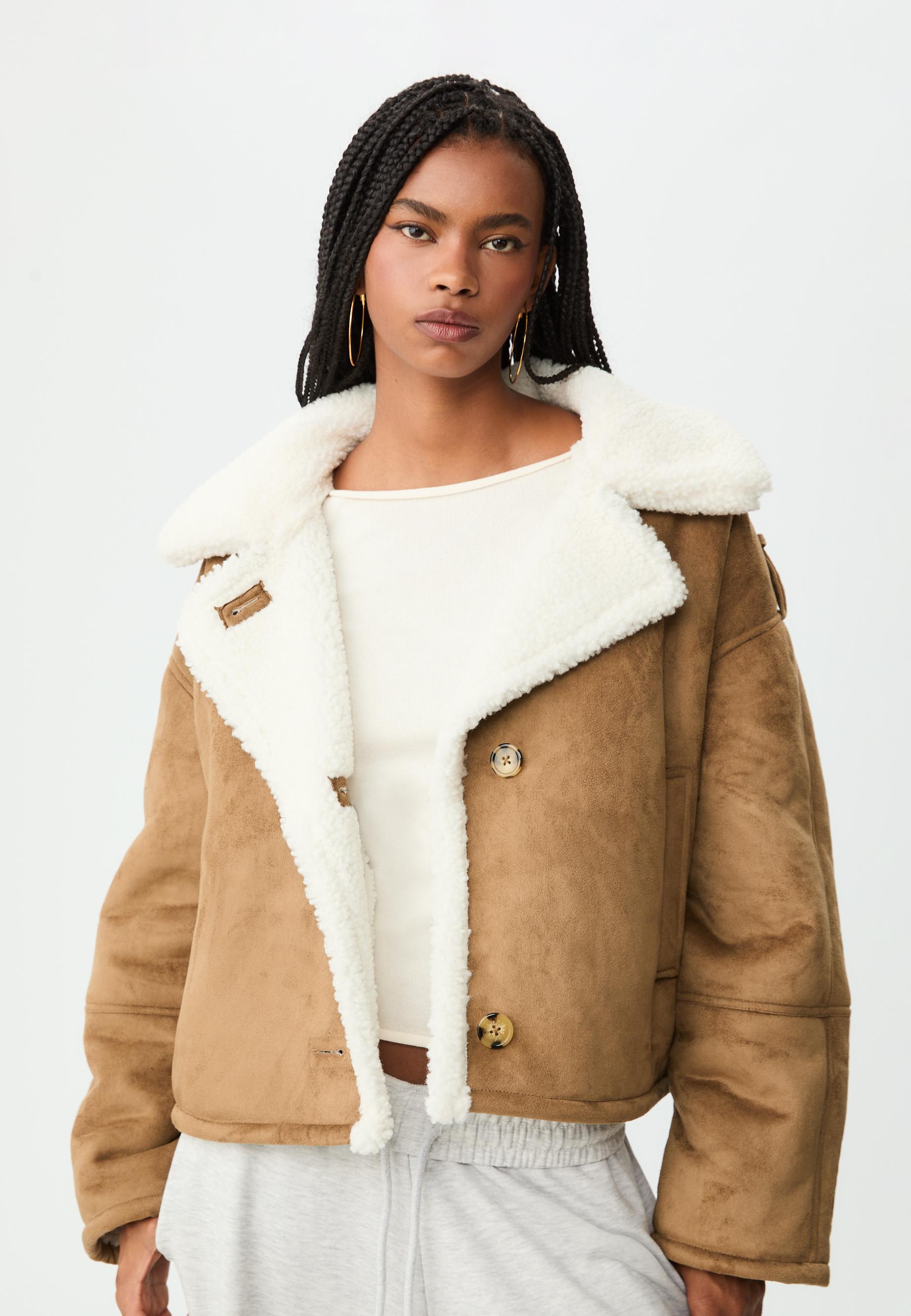 Ohotoro double suede jacket ベージュ Contrast double-faced jacket - Women's fashion | Stradivarius