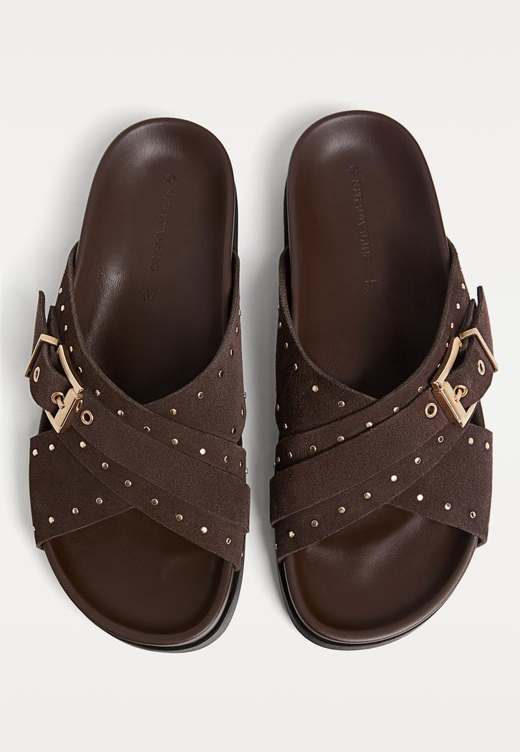 sandales plates en cuir a clous