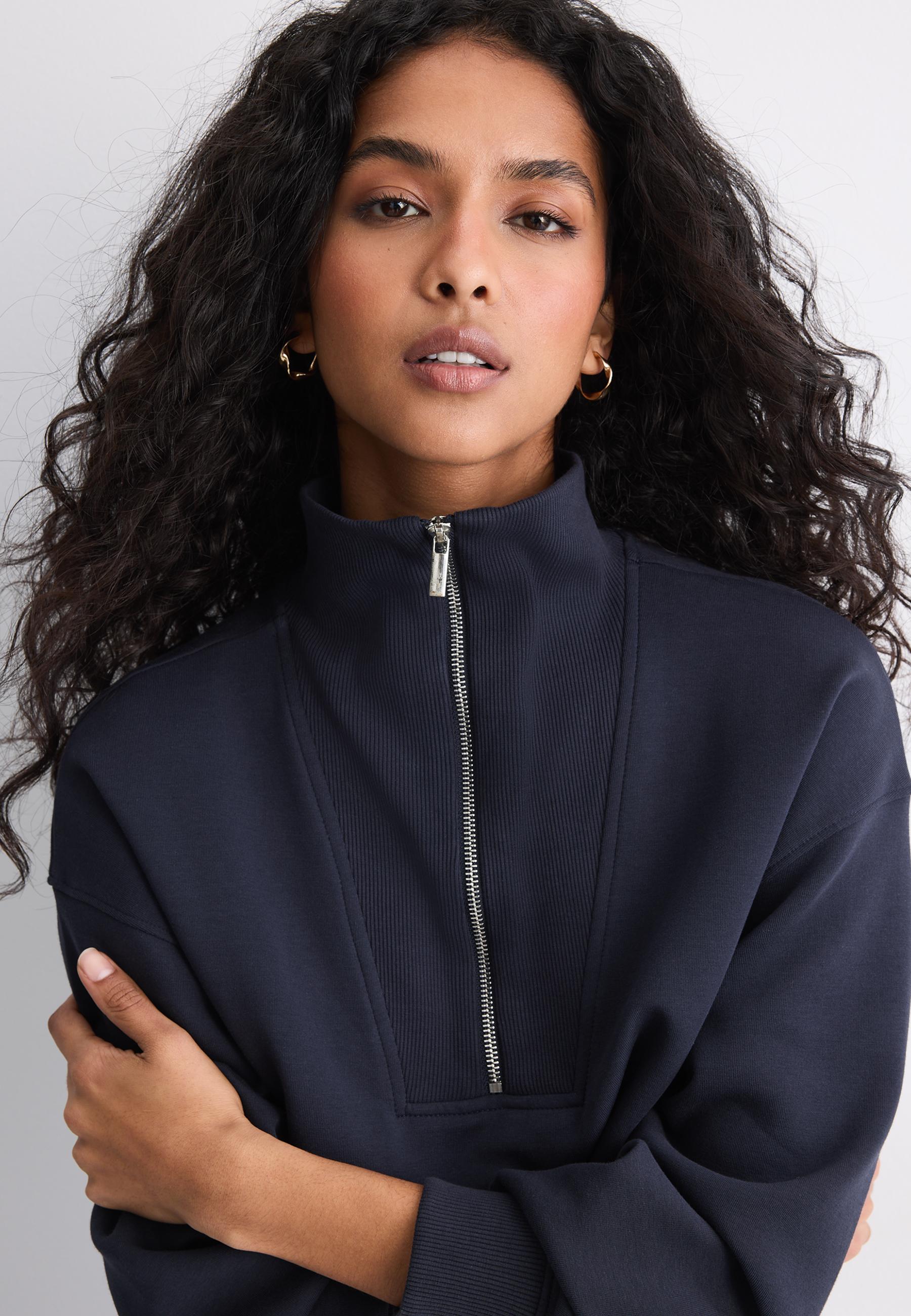 High-neck sweatshirt with zip — Dark blue