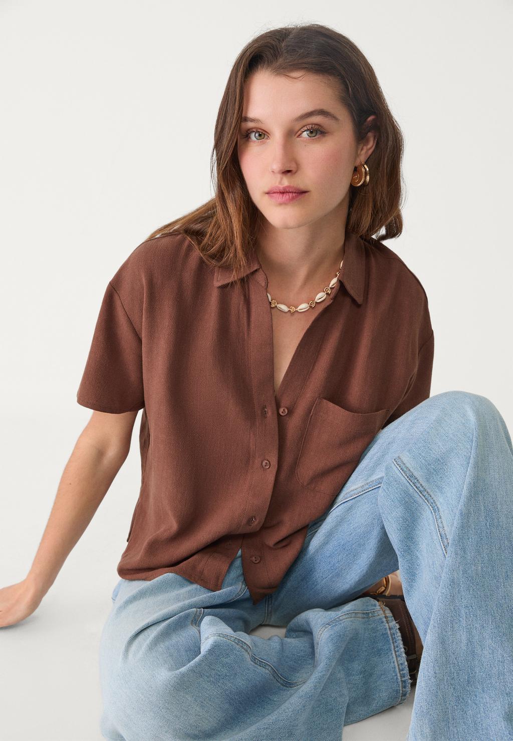 Short sleeve linen blend shirt
