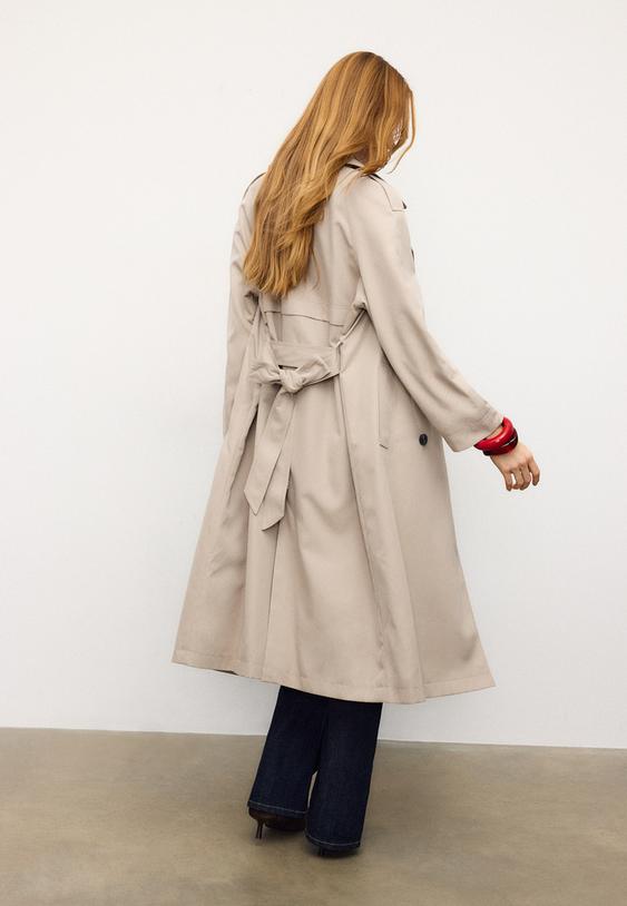 Dökümlü uzun trençkot - Görsel 11