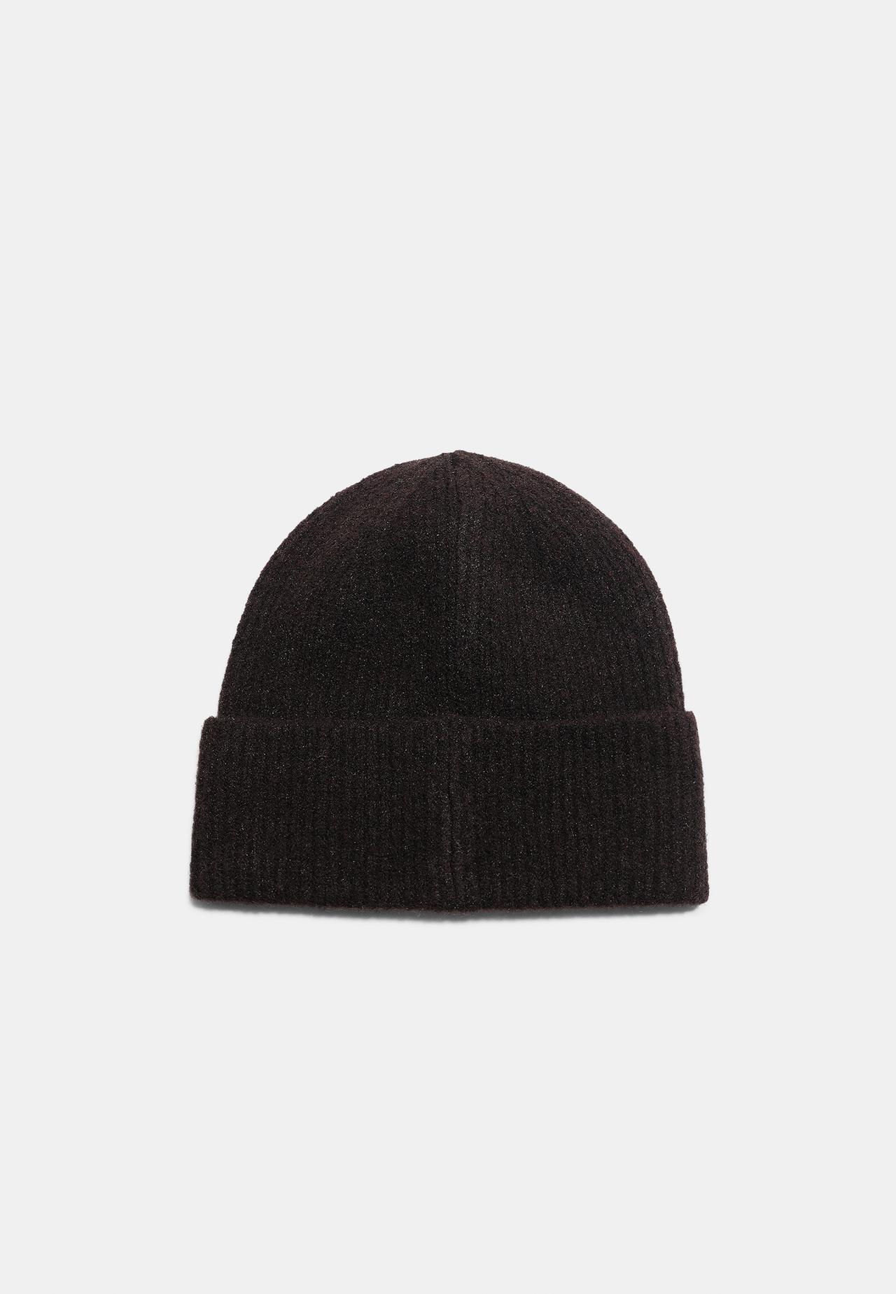 Basic knit beanie — Brown