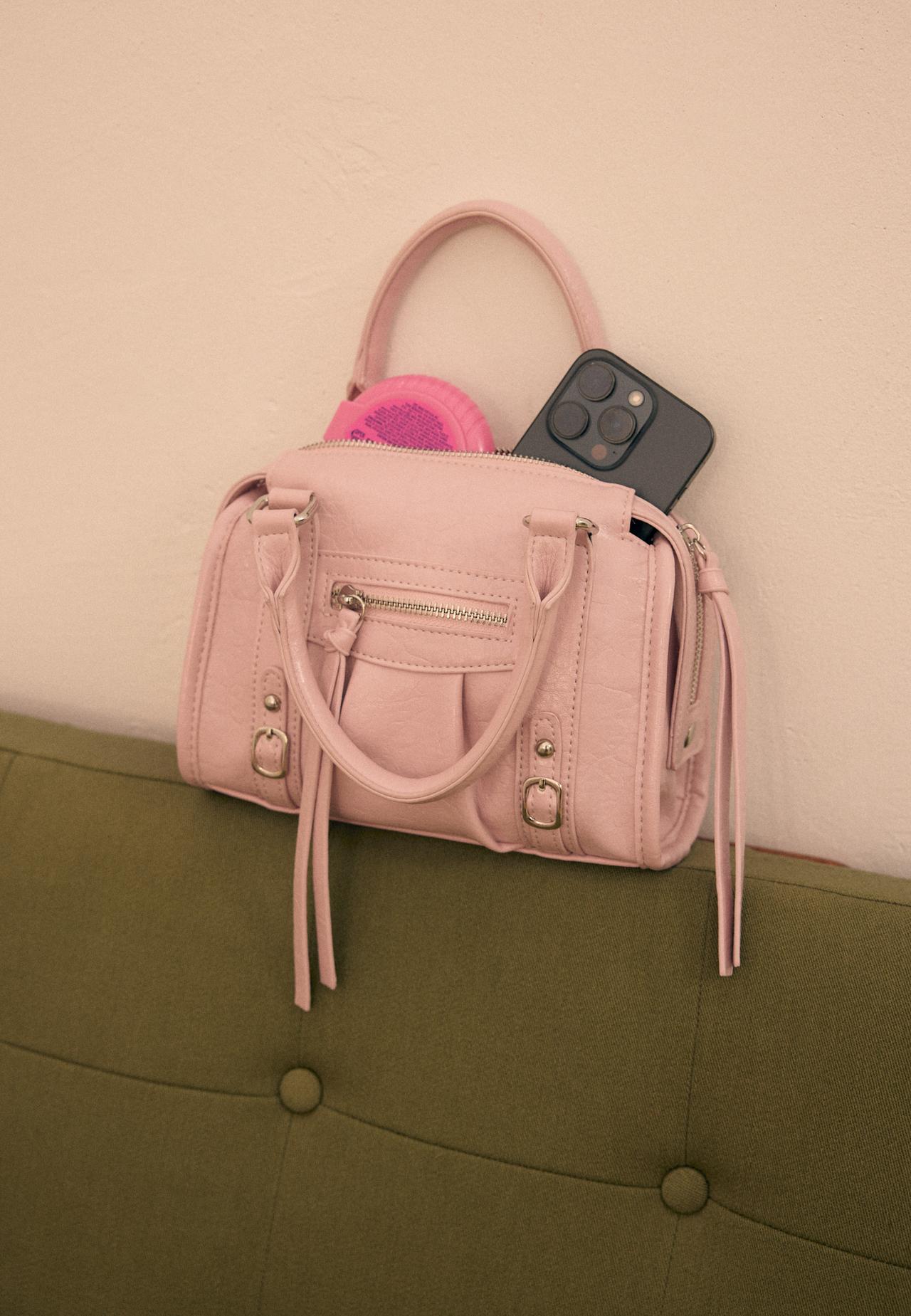 Zipped crossbody bowling bag — Pastel pink