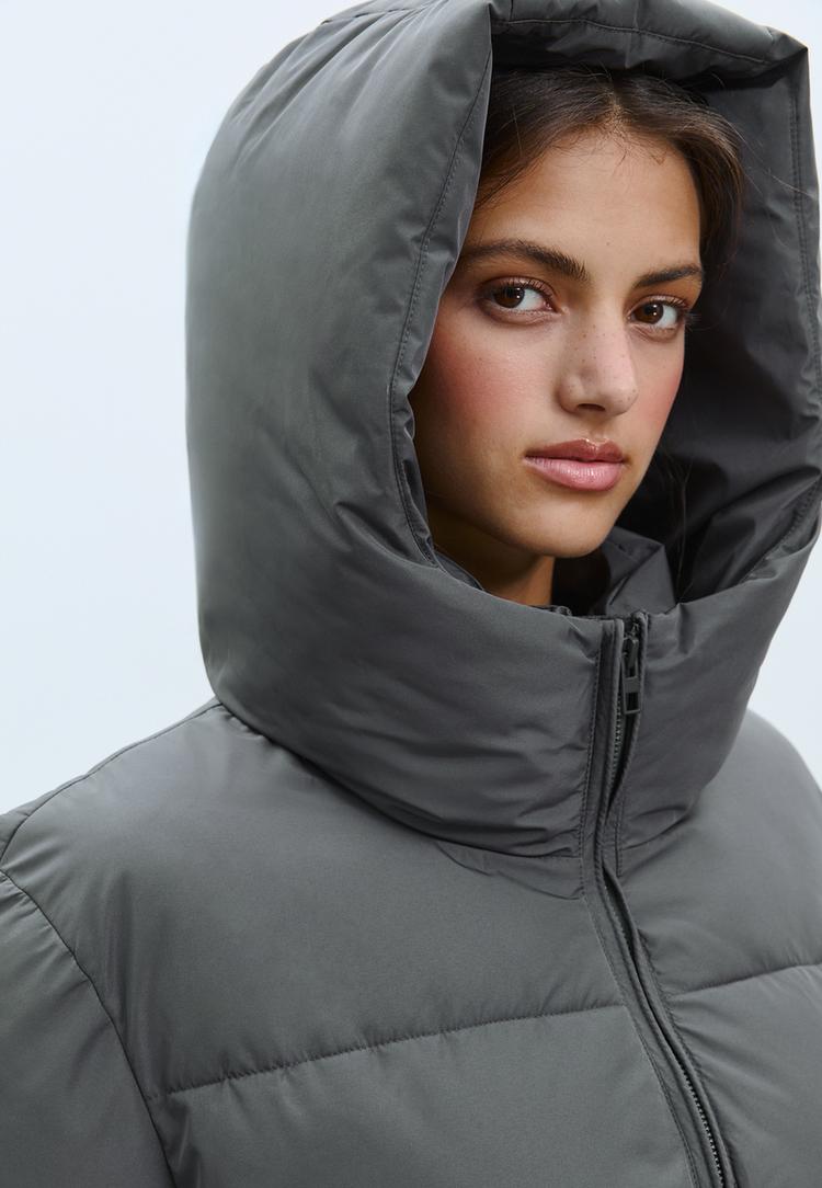 basic hooded puffer jacket