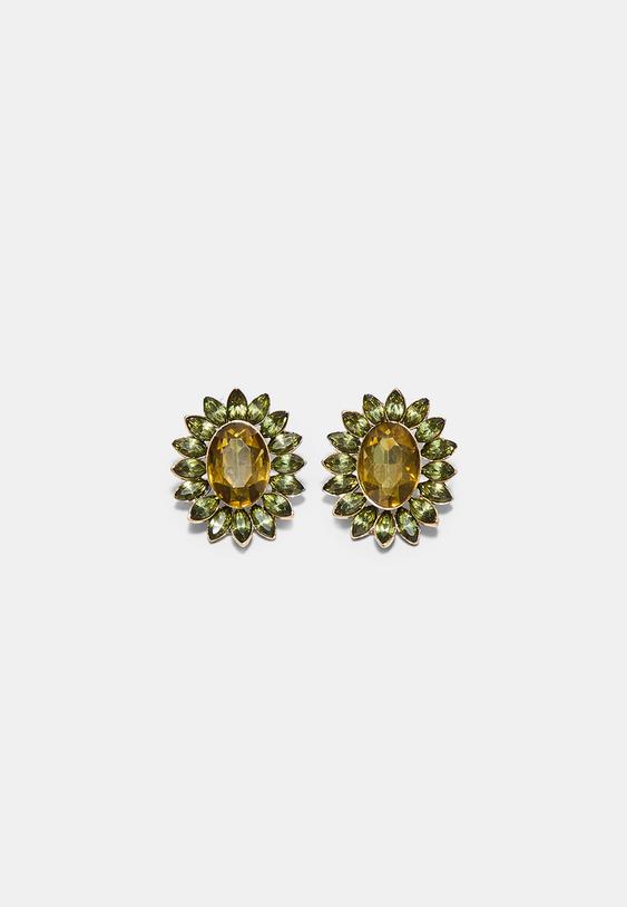boucles doreilles clous bijoux