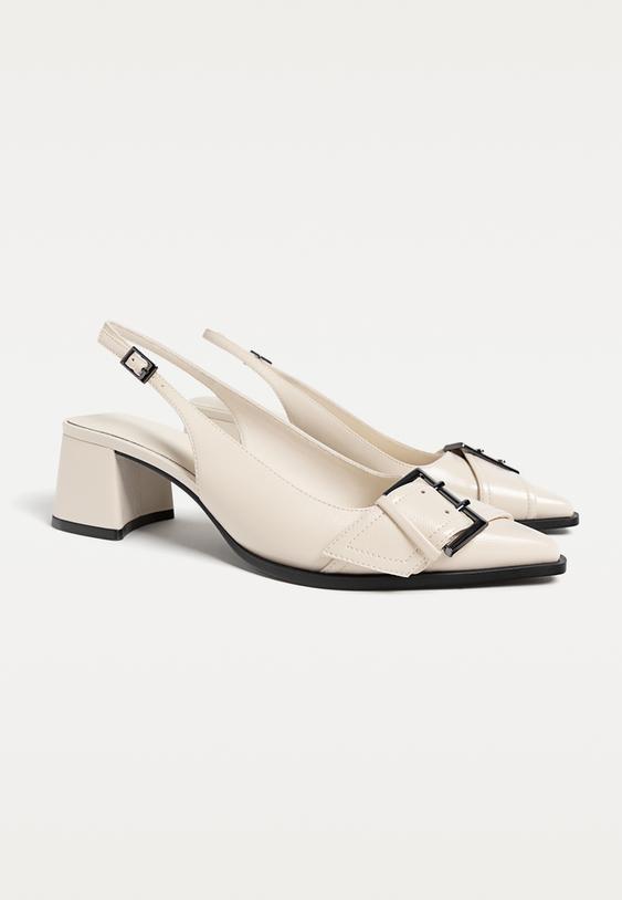 ballerinas-mit-absatz-und-schnalle