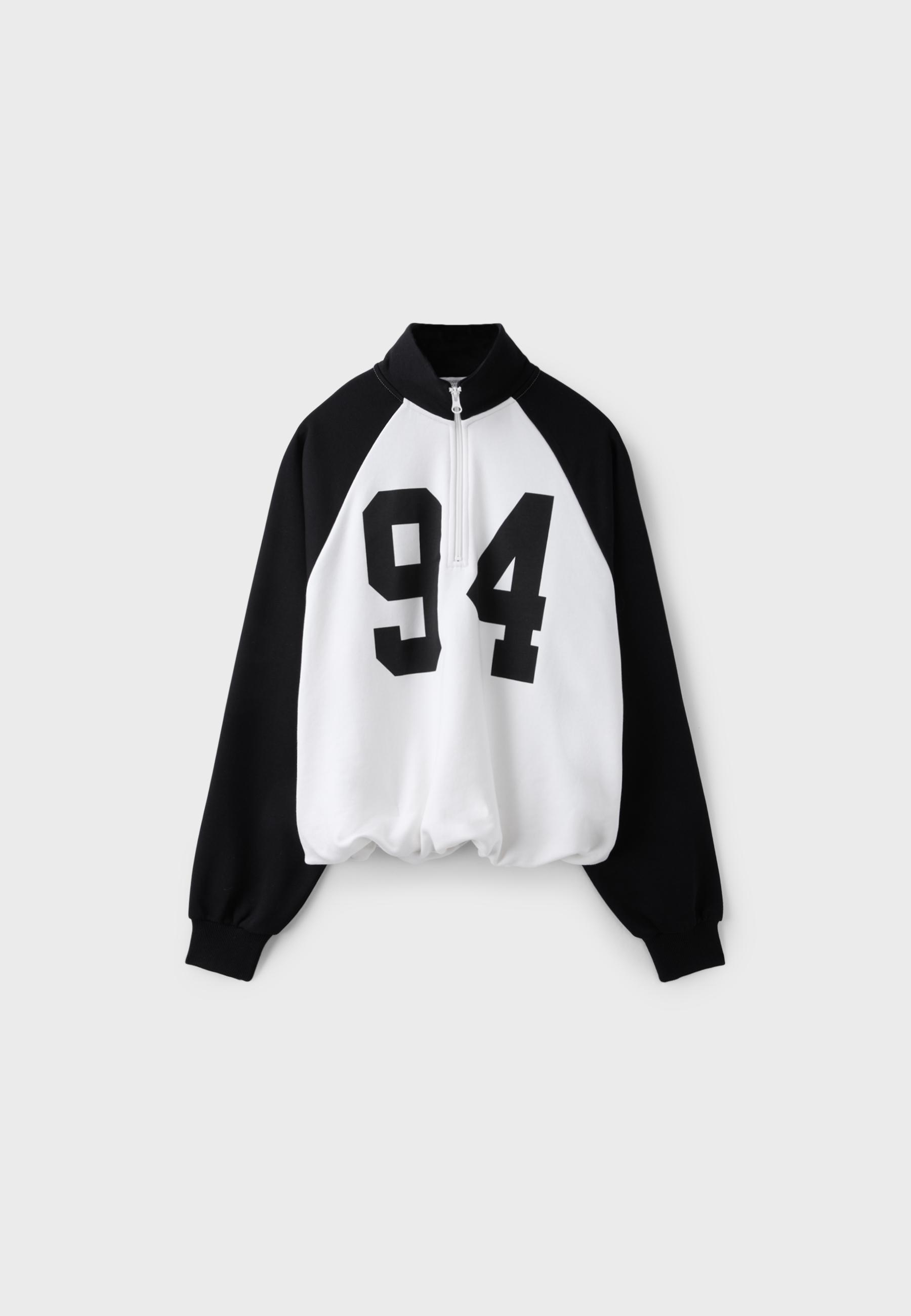 Raglan Sleeve Sweatshirt — Black