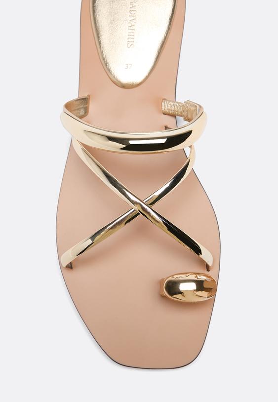 Stradivarius Flat Slide Sandals With Detail Gold 5