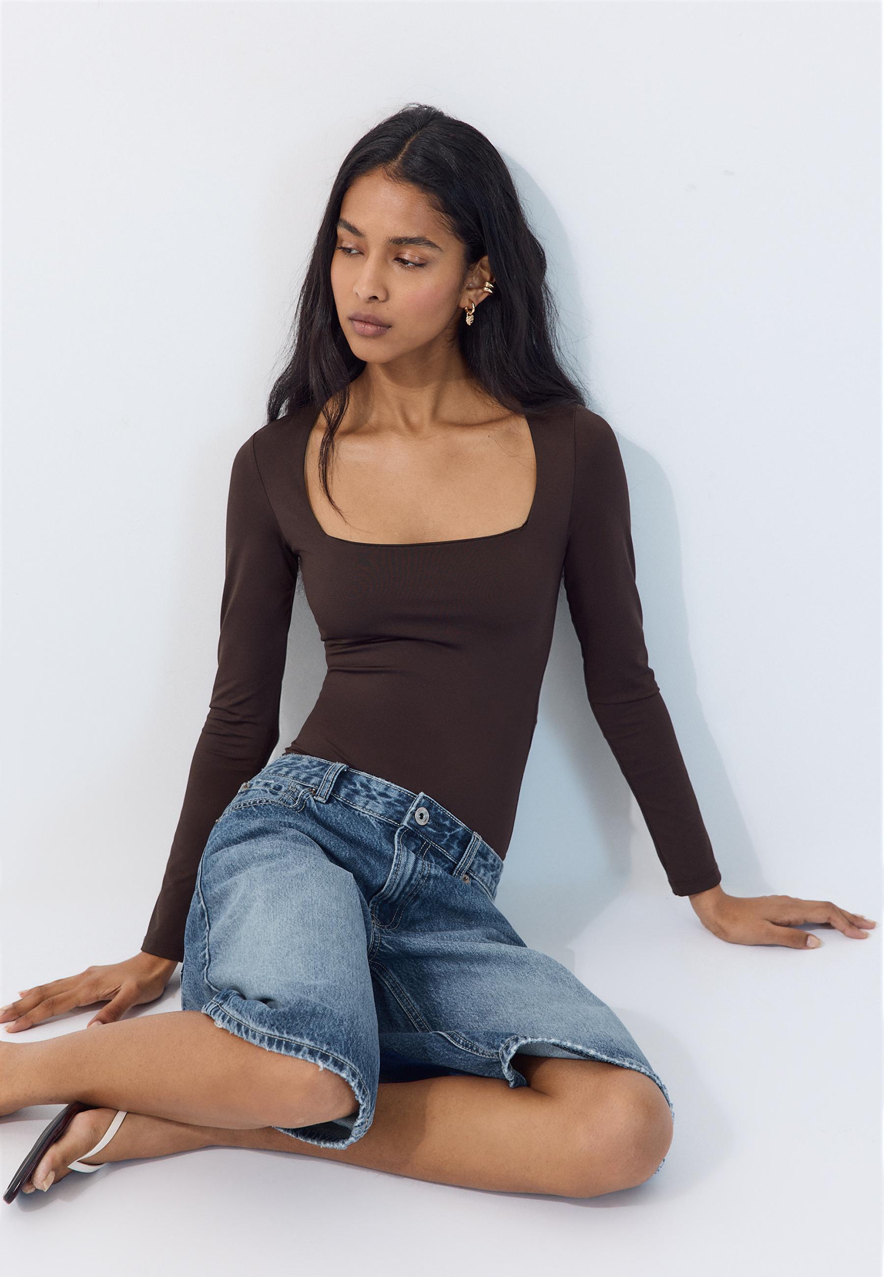 Long sleeve square neck bodysuit — Brown