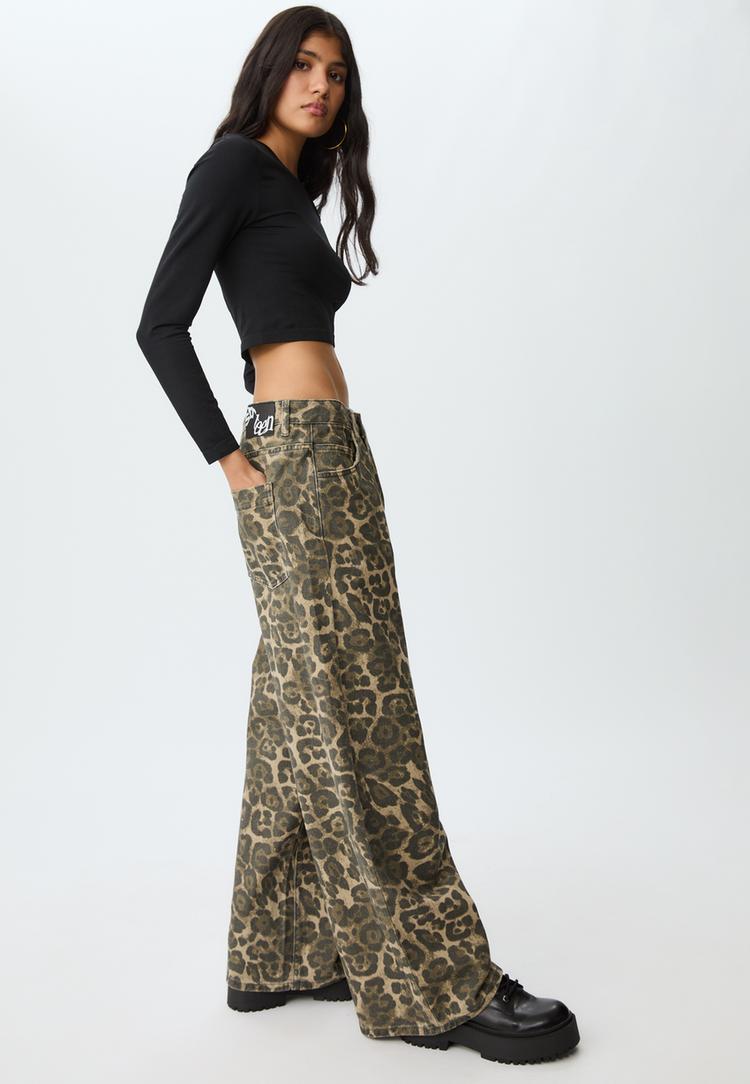 pantalon baggy leopardo