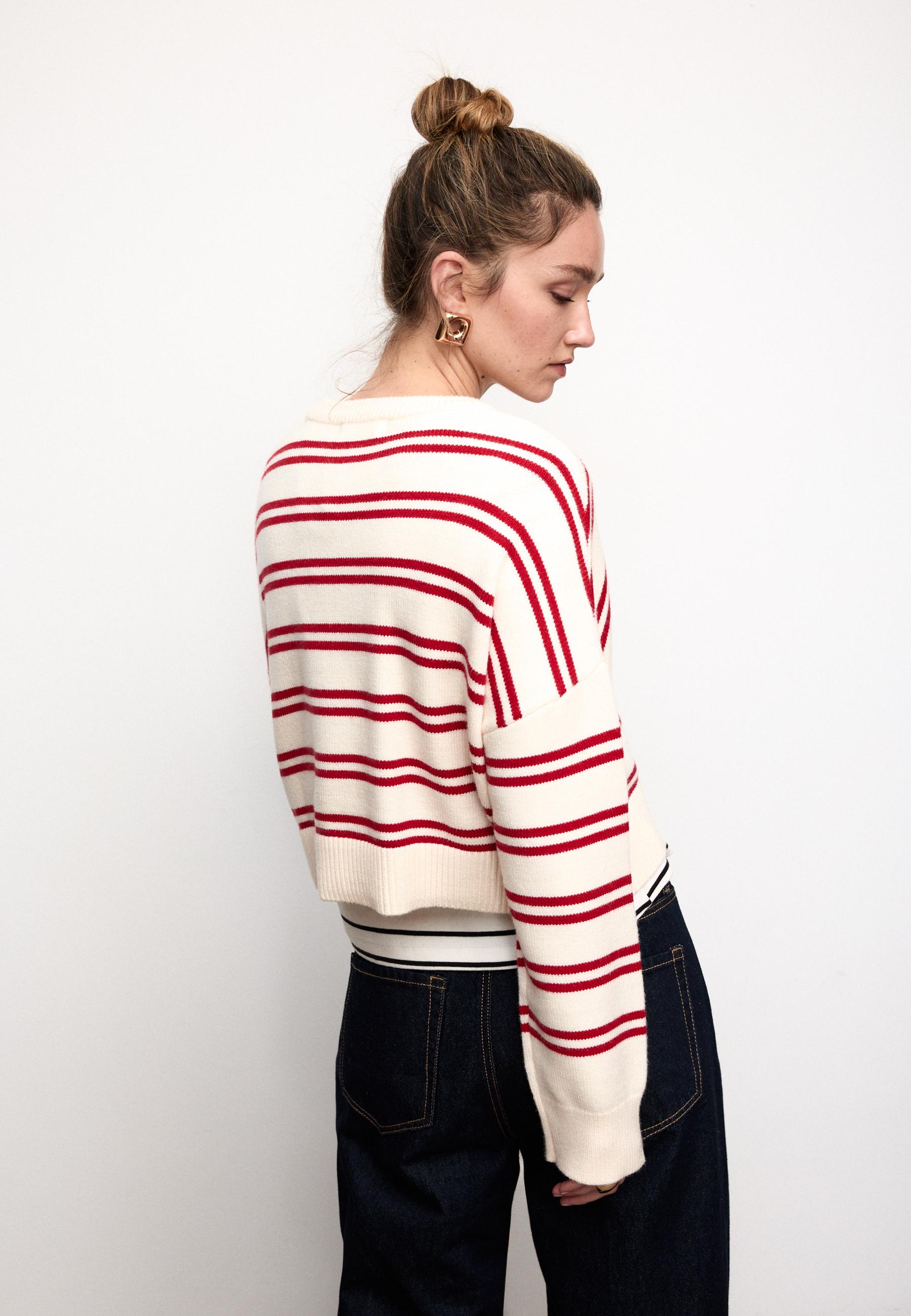 Cropped striped knit jumper — Red