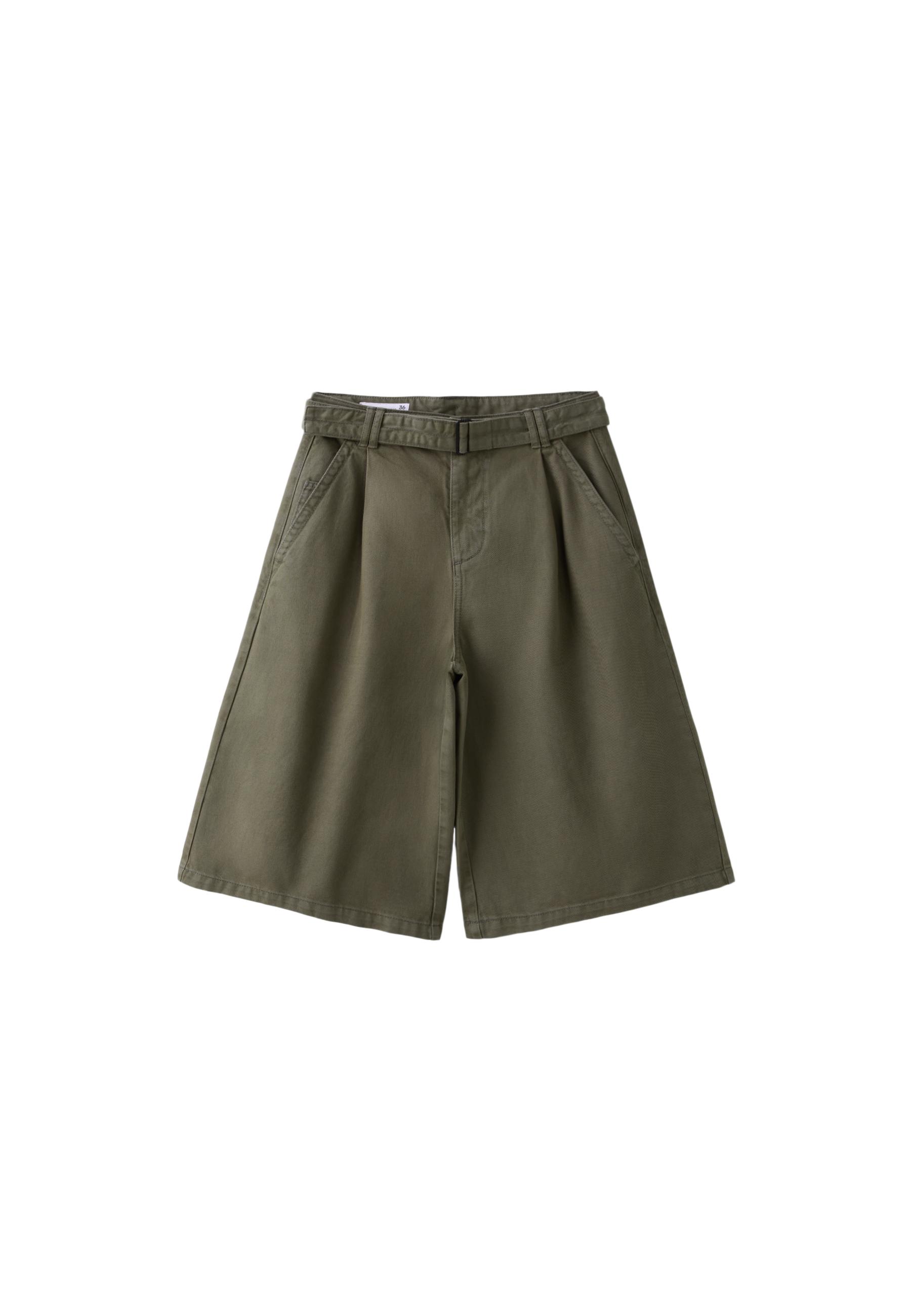 Baggy Bermuda shorts with belt — Khaki