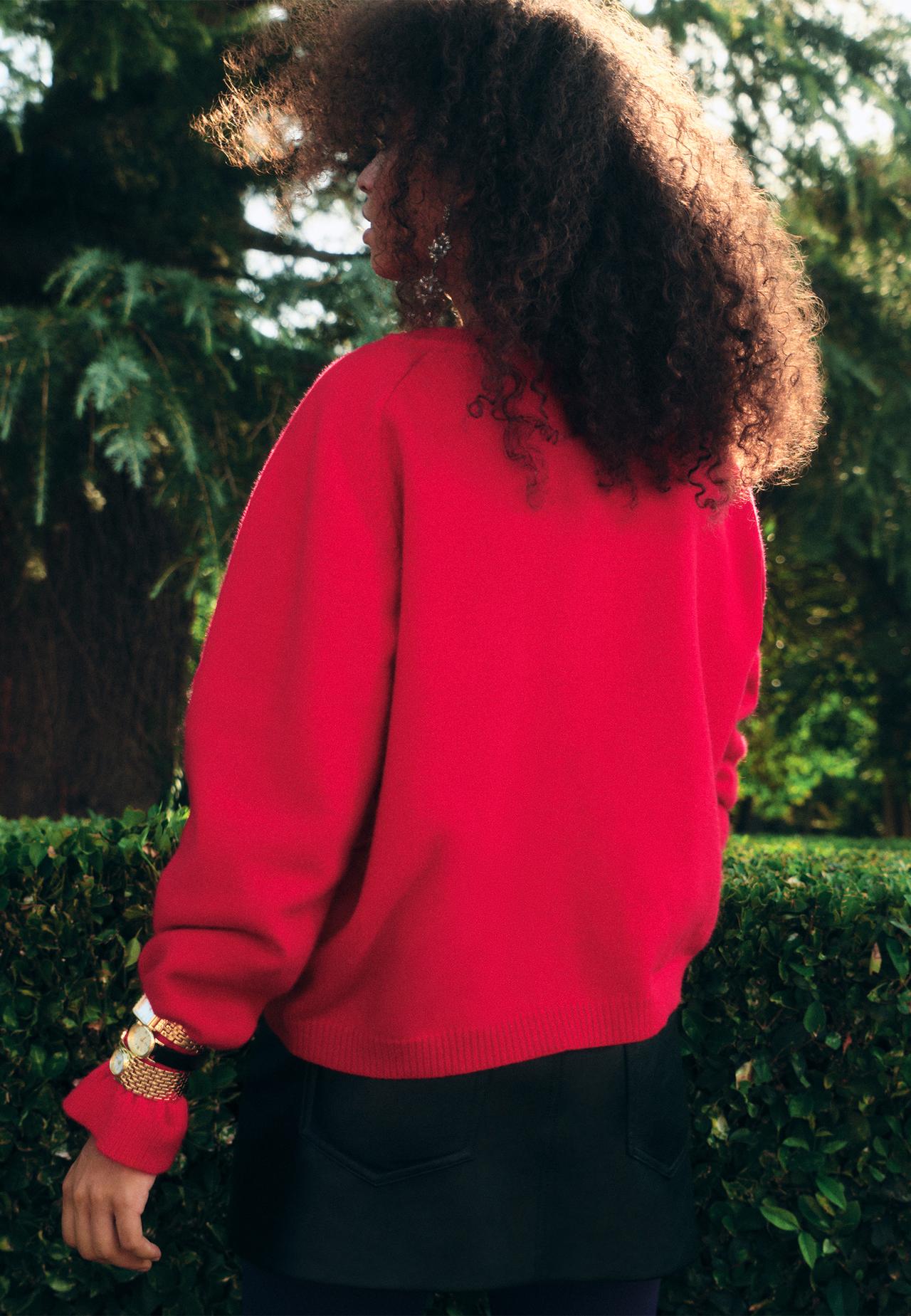 Basic V-neck knit jumper — Red