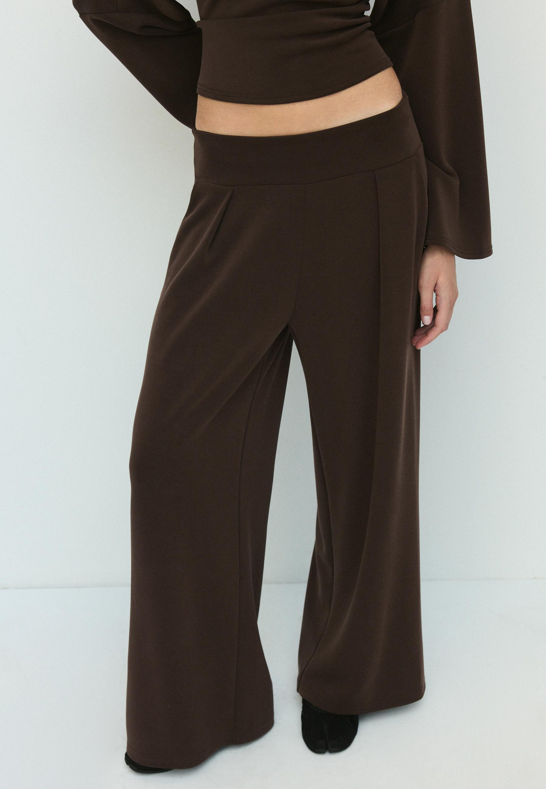 Soft-touch wide-leg trousers with darts — Brown