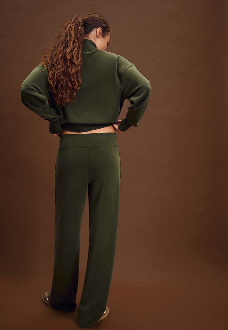 pantalon jogger recto nervio tacto suave
