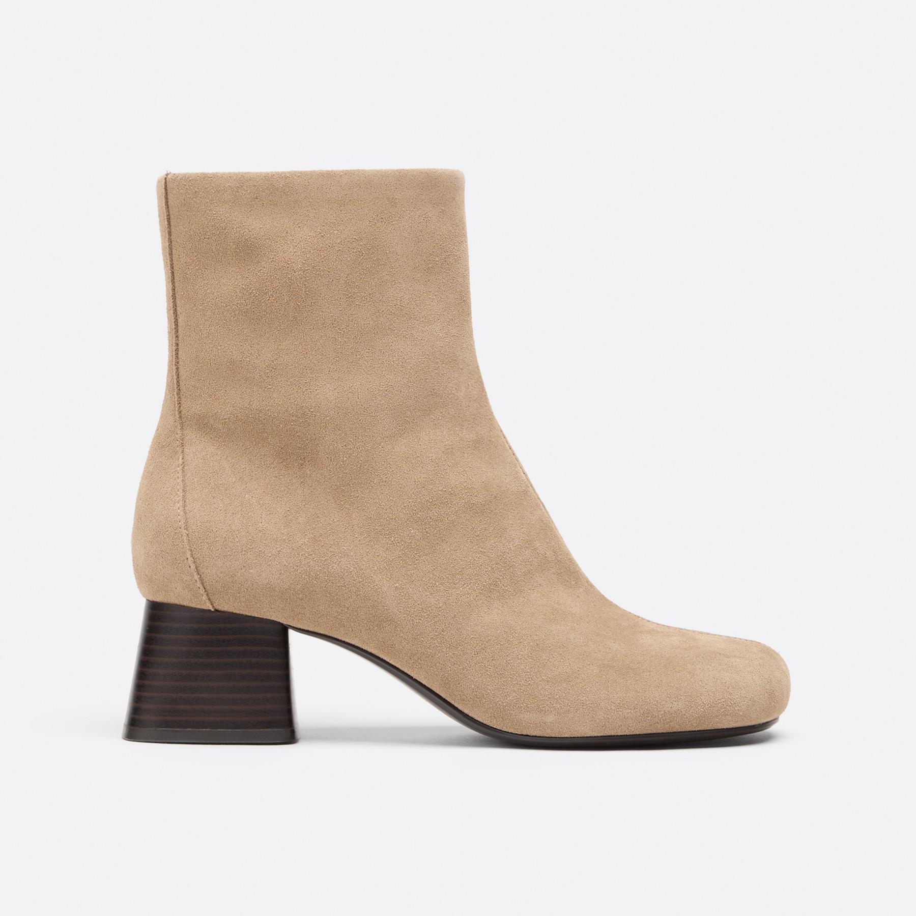 Botines tacón piel