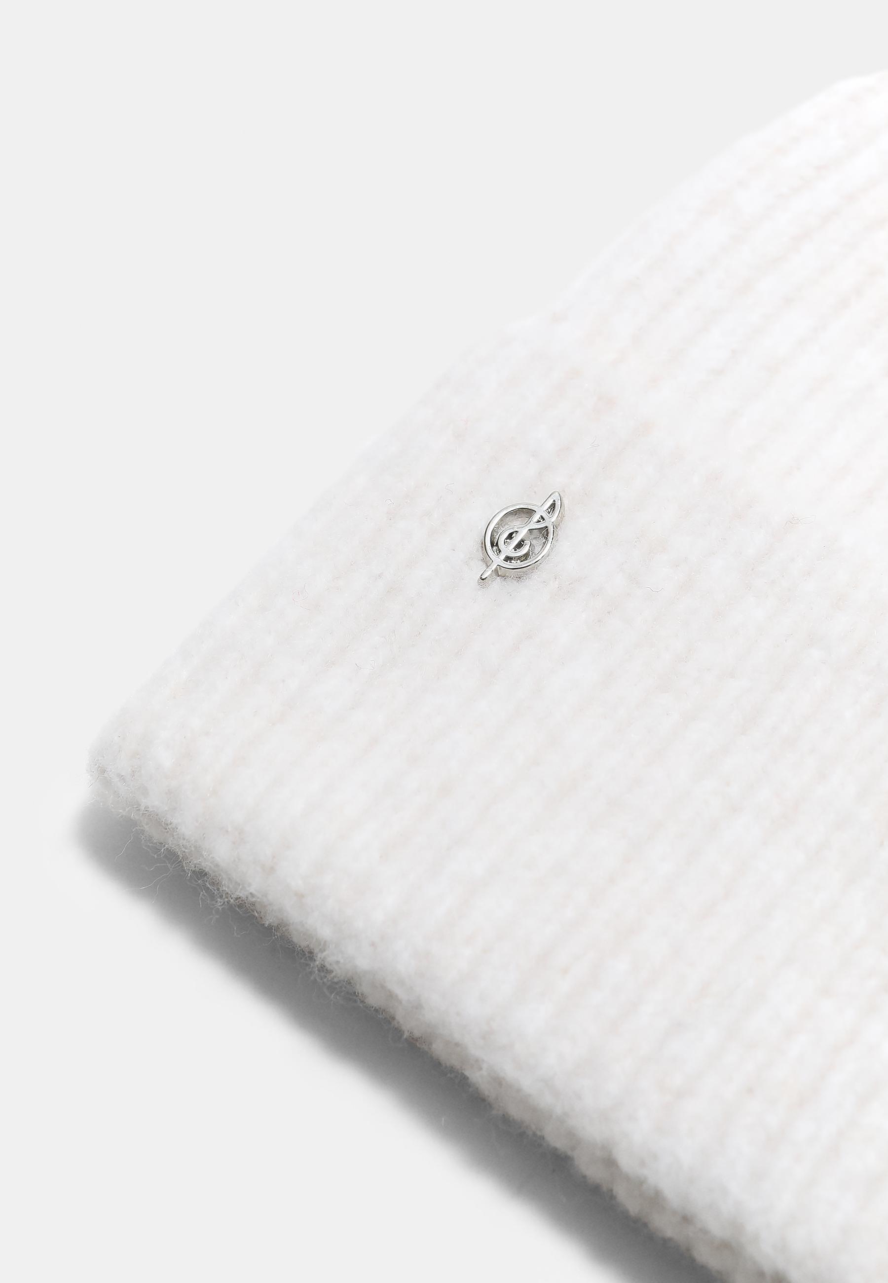Basic knit hat — Ecru