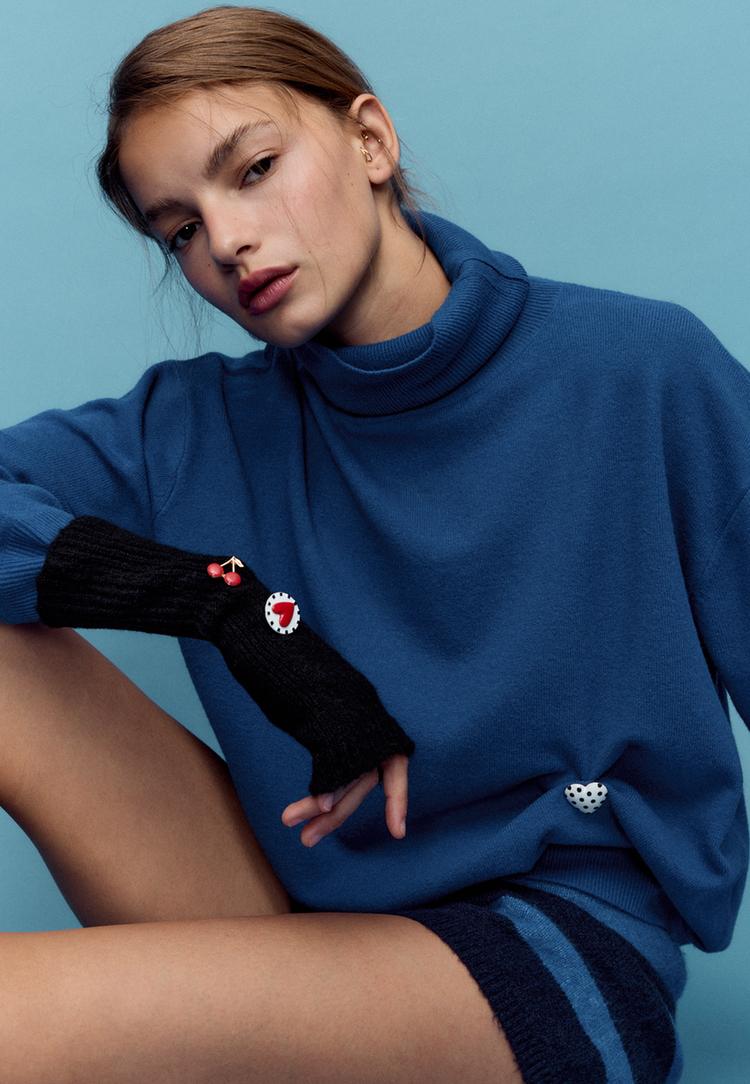 set 5 pins corazon y cereza